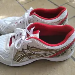 アシックスランニングシューズ25cm