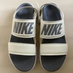 Nike スポーツサンダル ホワイト・グレー