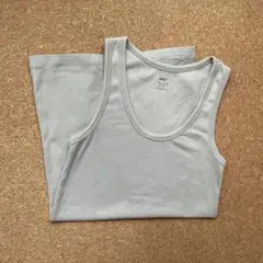 美品　GAP タンクトップ