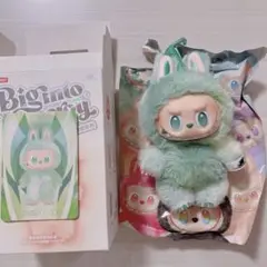 ラブブ　エナジー　セレニティー　緑　 ぬいぐるみペンダント LABUBU ラブブ