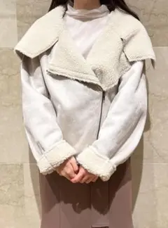 新品未使用タグ付き♪スナイデル ムートンボアジャケット サイズF♪