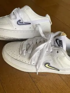 Nike Court Vision ホワイト/マルチカラー