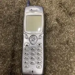 デジタル携帯電話 シルバーdocomo P209i