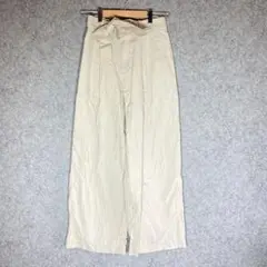 UNIQLO（S）ベルテッドリネンコットンワイドストレートパンツ☘️リボン