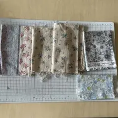 花柄　はぎれ