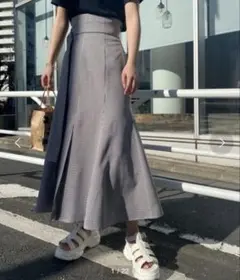 【NICE CLAUP】センタースリットマーメイドスカート