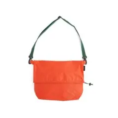 Item thumbnail for item 911587d9-a85e-492f-a391-0fcb4ff8d039
