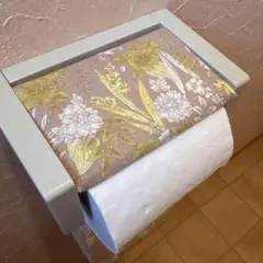 3211【2点100円、3点200円引き】花柄トイレットペーパーカバー