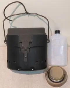 スウェーデン軍タイプの飯盒と水筒のセット スウェーデン軍 メスキット 飯ごう/Sweden キャンプストーブ Old