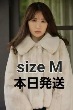 新品未使用 herlipto Winter Love Faux Fur Coat