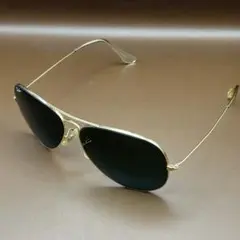 Ray-Ban AVIATOR アビエーター　サングラス　ディアドロップ