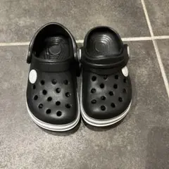 黒いサンダル スリッポン 15cm