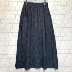ショコラフィネローブブラックフレアスカート Fサイズ　派手　人気デザイン