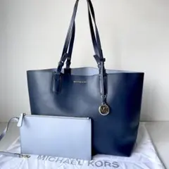 MICHAEL KORS キャメロン ラージ リバーシブル トートバッグ