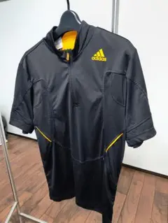 adidas ハーフジップショートスリーブウェア 黒/黄色
