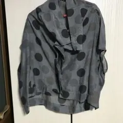萌 モユル MOYURU トップス