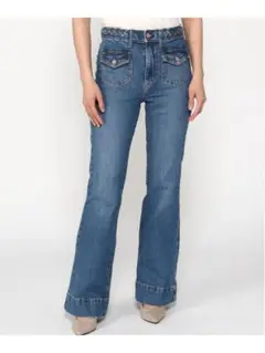 GAP ハイライズ ブレイド '70s フレアデニム