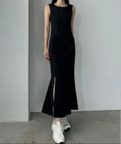 Louere リネンライクノースリマーメイドスリットワンピース