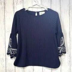 美品　HK WORKS LONDON 　　　　　　　　　フレアスリーブ　Mサイズ