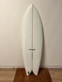 Tyler Warren タイラーウォーレン サーフボード