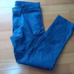 最終値下げUNIQLO ブルー ストレートデニム L
