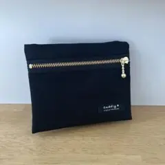 フタにファスナー☆移動ポケット☆ブラック☆シンプル☆ハンドメイド