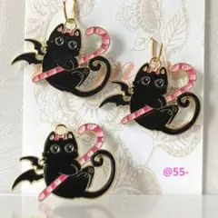 18741…ステッキコウモリ猫ちゃんチャーム(4個)￥420-