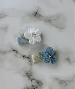 ネモフィラのヘアピン《白・水色》