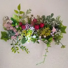 ◎142.林檎の木のあるフラワーガーデンとお花見犬の楽しいリース【匿名配送】