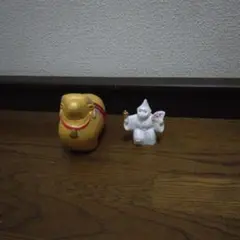 羊と白色猿の置物セット
