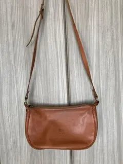 IL BISONTE クロスボディバッグ