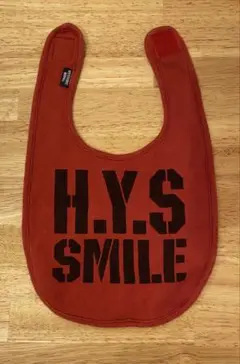 赤色スタイ H.Y.S SMILE