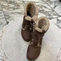 Reebokボアショートブーツ