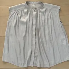ノースリーブ グレー シャツ