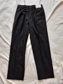 Uniqlo　ユニクロ　タックワイドパンツ　S（６８-７６ｃｍ）　新品