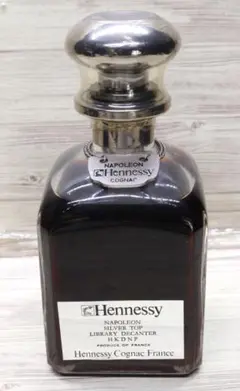 天131 ヘネシー ナポレオン シルバートップ 700ml 40％ 古酒 ヘネシー ナポレオン シルバー 40度 | お酒買取エイブイ