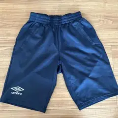 umbro ネイビー ハーフパンツ 150