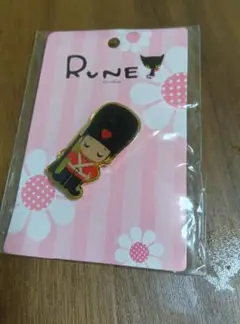 内藤ルネピンバッジ