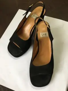 【定価21,800円】イングing 黒サンダルパンプス❤️24センチ