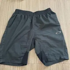 Oakley カーキショートパンツ