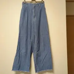 ワイドデニムパンツ ライトブルー　M