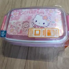 Hello Kitty 子ども用弁当箱 おしぼりセット