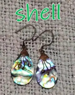【極美品】シェル ドロップ型ピアス 2色セット