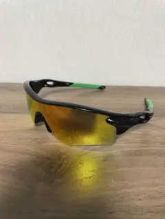 Item thumbnail for item 4b6416aa-216e-41dd-8d77-41737bb20cc9
