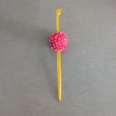 ピンク ボール型 ヘアピン