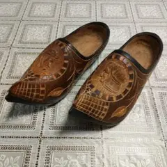 Item thumbnail for item f74b19a4-5ddb-480a-87c1-8c9514e58170