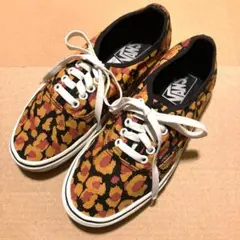 【美品】VANS 花柄 スニーカー オレンジ 黒 オーセンティック 25cm