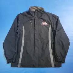Item thumbnail for item 69352cdc-078b-459e-a01f-e881d2b76f91