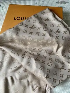 【未使用】ルイヴィトン モノグラム ショール ベージュカラー