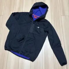 New Balance フード付きジャケット ブラック/パープル